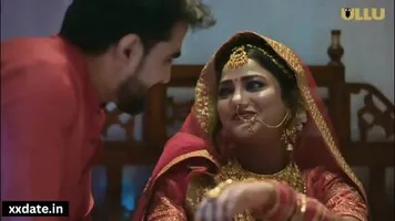 Mona Ki Tuti Sohagraat Par Seal Mona Rone Lgi - Yorgelis Carrillo