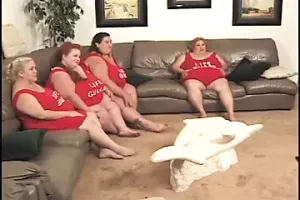 4 ssbbw lesbians orgy