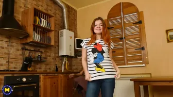 Asian mature stepmom seduce girl on kitchen