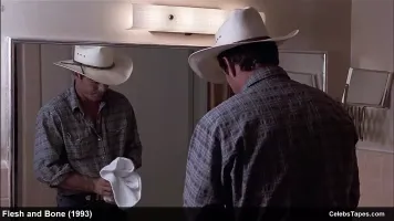 Barbara Alyn Woods, Gwyneth Paltrow & Meg Ryan naked & sexy