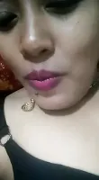 BD GF showing boobs on camera for her BF