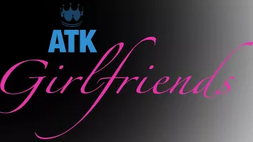 Emma Evins loves Singapore so much, she makes you cum