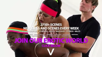 Fitness Rooms, Ebony babe Jasmine Webb enjoys wild pussy stacking