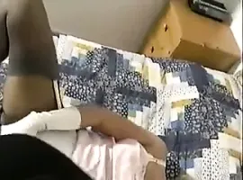 GRANNY NYLON FETISH WANK