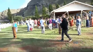 Hawaii vacation with Blair Summers, creampie and a handjob