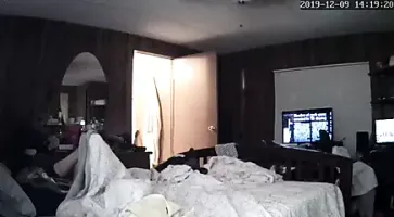 HCM - mature with dildo