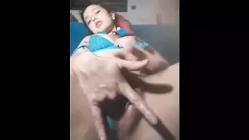 Hello, I'm Nainshi, have a video call with me