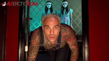 HO HUNTERS - Fucking ghost twins Joey and Sami White