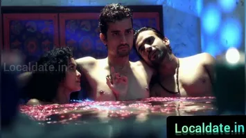 Hot Bhabhi  ko Nahate huye dekha or mast Choda