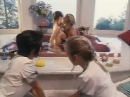 Jacqueline Lovell, Wendy, Jenteal, Taylor LEZ OUT