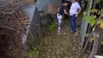 outside fuck hot girl :)