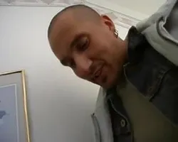 Sharon - Strassennutte