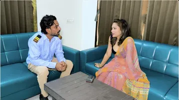 She had called the security guard to take a photo but started having sex with him.