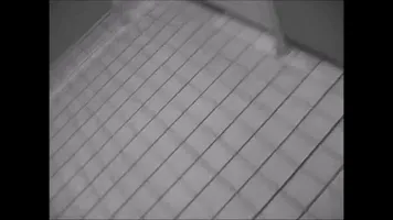 Spanner beobachtet mich