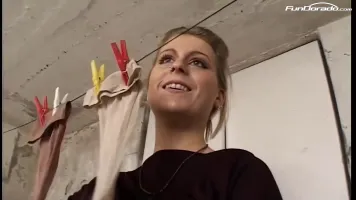 Stieftochter angewichst und vollgespritzt geile titten