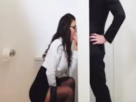 Susi fucks a monster white cock gloryhole felix j