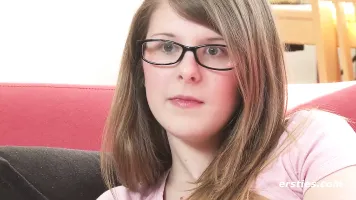 Sweet Innocent Jada Talks Sex , Then Strips, Masturbates