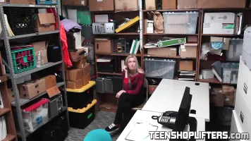 Teen Sierra Nicole gets hammered hard by security dude