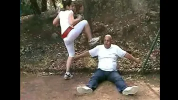 The Extreme Miss Lea, Outdoor in Nikes