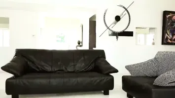 Trading Spouses scene2