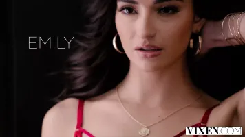 VIXEN Pampered models want more from daddy